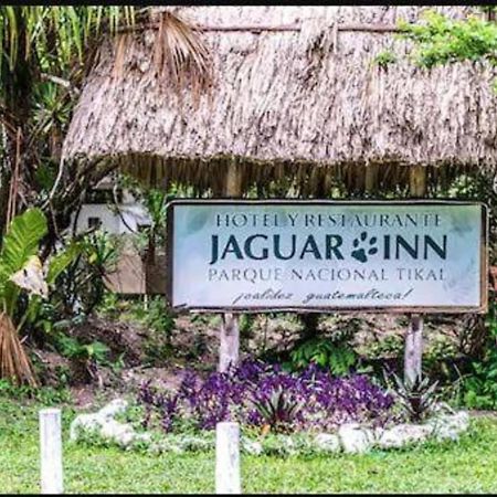 Hotel Jaguar Inn Tikal Eksteriør bilde