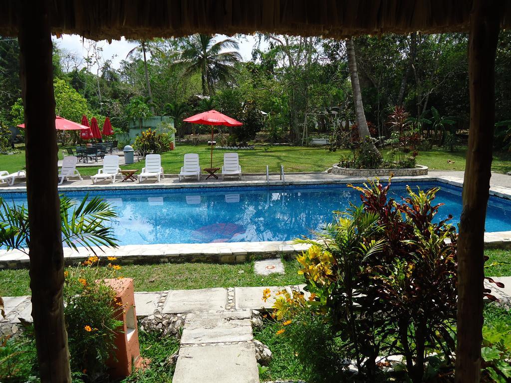 Hotel Jaguar Inn Tikal Eksteriør bilde